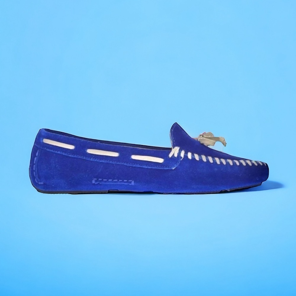 𝅺VERA Wang Premium Label Royal Blue Suede Driving Moccasin Size 6/36
